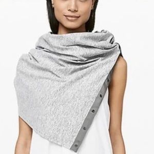 Lululemon Ivivva Infinity Scarf with Snaps. OS. Gray